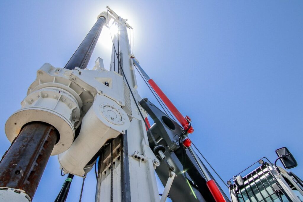 Petrolio: il mercato tocca quota 3000 miliardi e non si ferma Petrolio: il mercato tocca quota 3000 miliardi e non si ferma