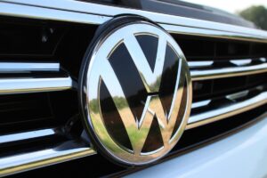 Volkswagen nel 2024: boom di vendite del currywurst sul mercato