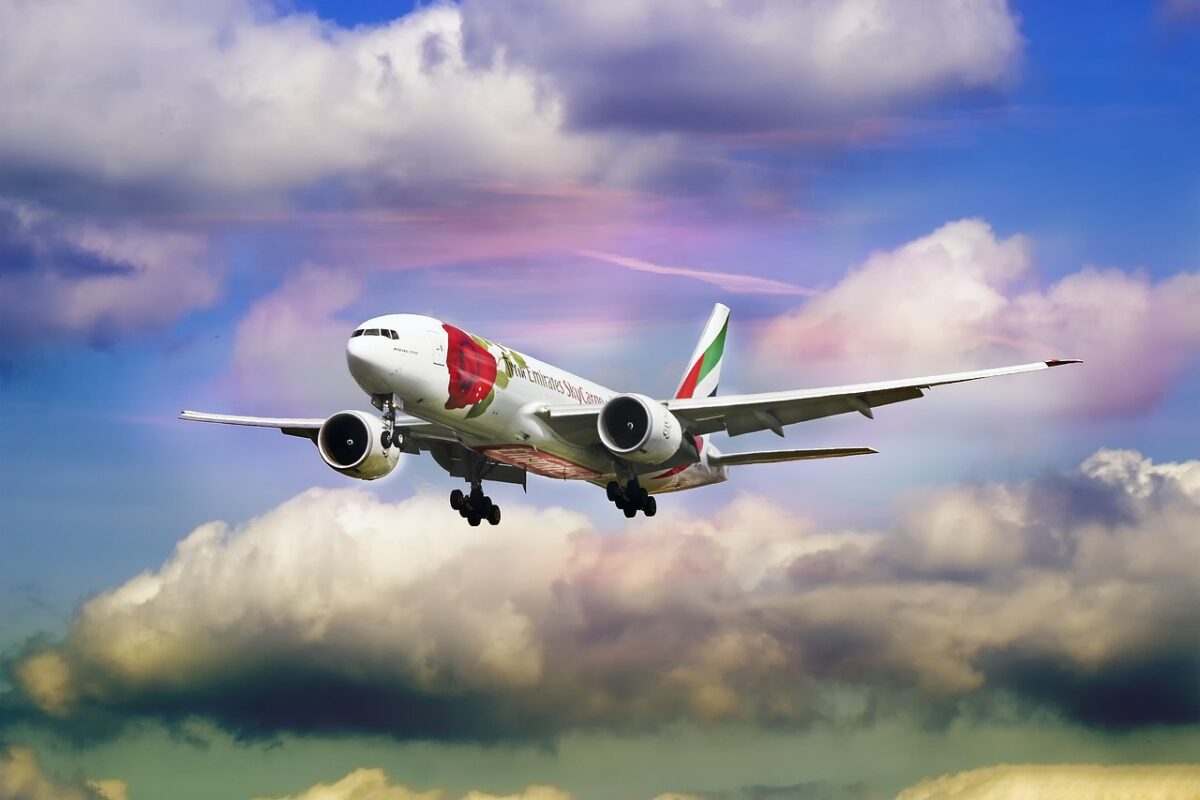 Un biglietto per Dubai: Emirates assume 17.300 persone nel mondo