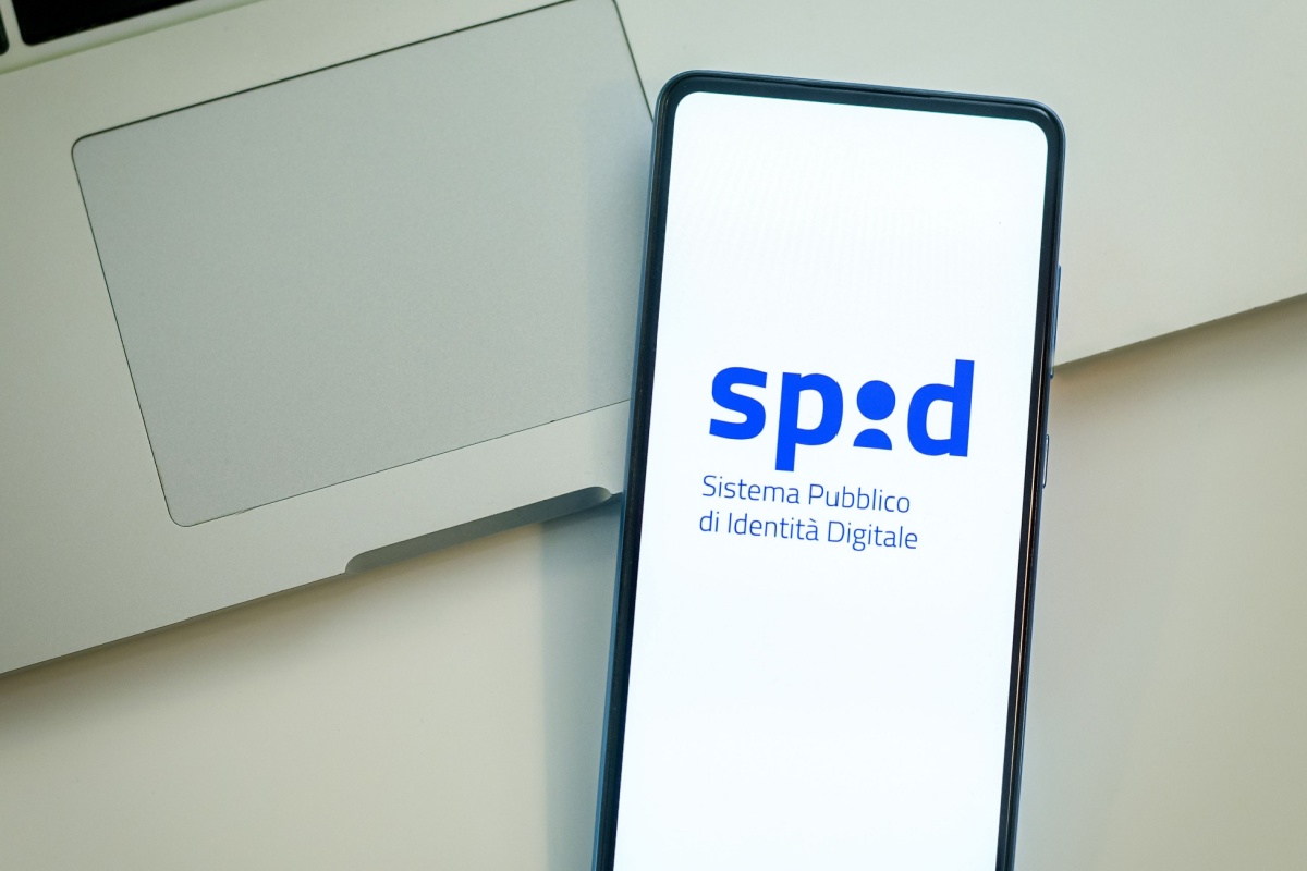CIE contro SPID: quale tecnologia digitale vincerà?