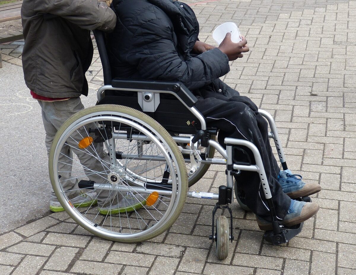 Invalidi civili: come andare in pensione prima dei 67 anni Invalidi civili: come andare in pensione prima dei 67 anni