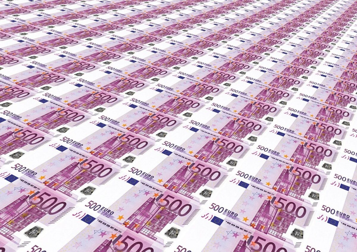 Controlli Superbonus: 12.000 nel mirino dell’Agenzia delle Entrate Controlli Superbonus: 12.000 nel mirino dell’Agenzia delle Entrate