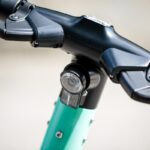 Sicurezza monopattini: casco e dotazioni tecniche obbligatori