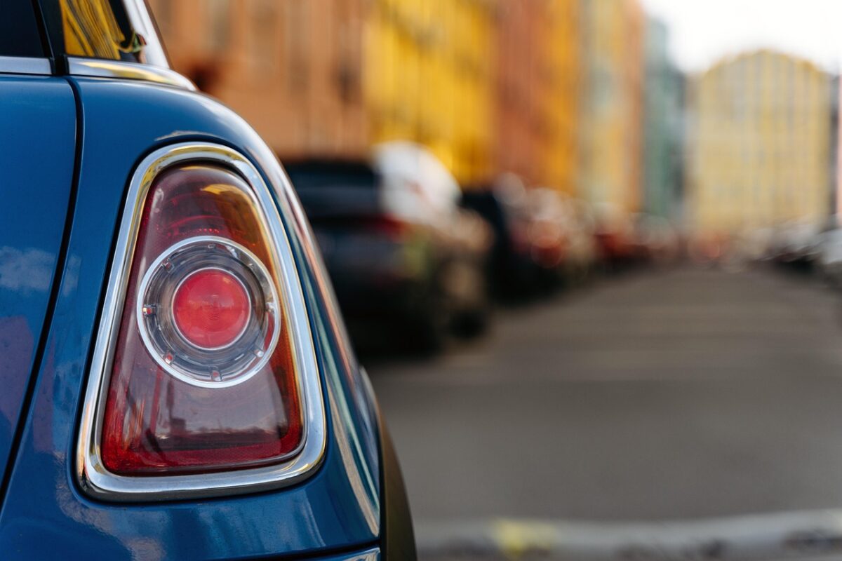 Incentivi auto 2026: fondi, rottamazione e ISEE