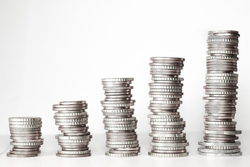 Sforbiciata ai fondi CAF: cresce l’allarme per il futuro dell’assistenza fiscale in Italia