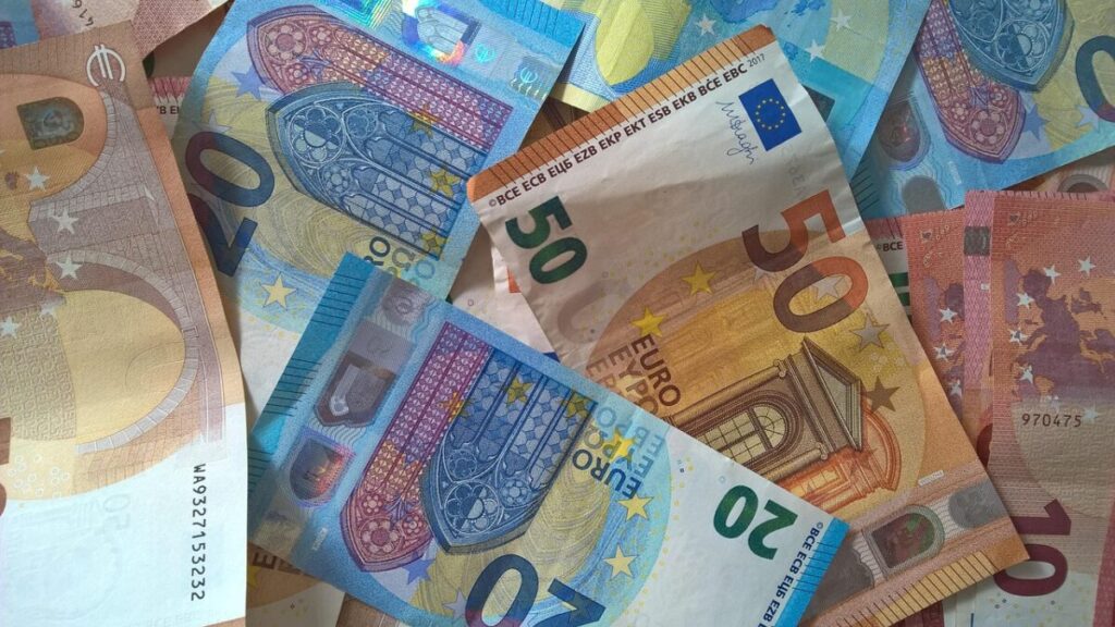 Cedolino extra NoiPA a luglio: le date da segnare per stipendi, rimborsi e indennità Cedolino extra NoiPA a luglio: le date da segnare per stipendi, rimborsi e indennità