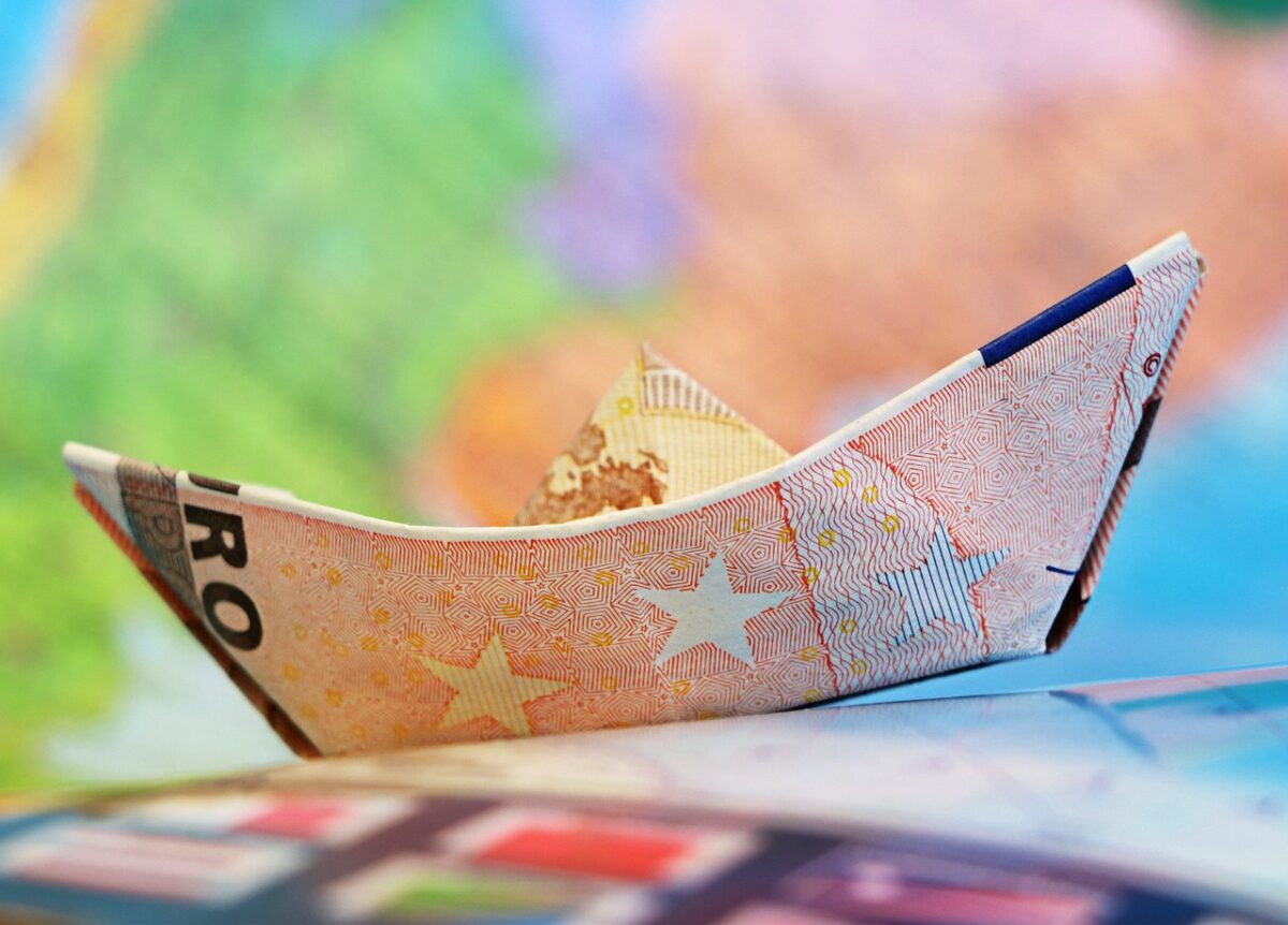 Stipendio medio in Svizzera 2026: quanto si guadagna Stipendio medio in Svizzera 2026: quanto si guadagna