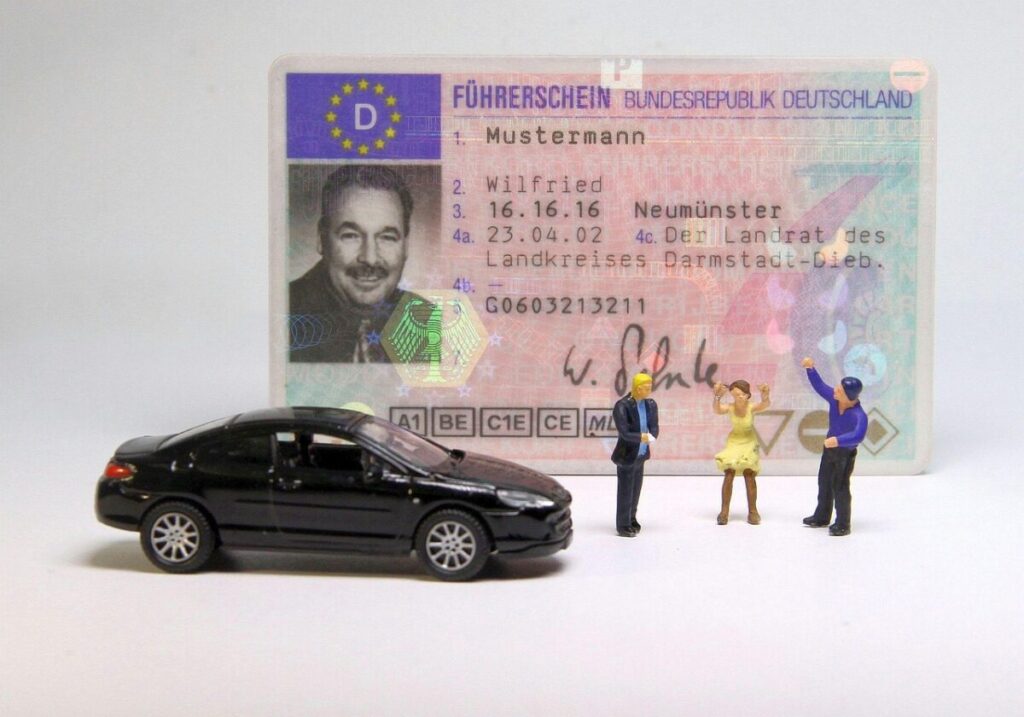 Riforma bollo auto 2027: cosa cambia per tutti Riforma bollo auto 2027: cosa cambia per tutti