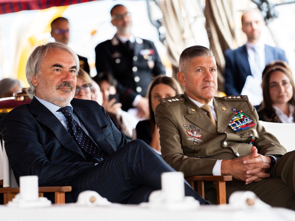 A bordo della nave più bella del mondo nasce una nuova figura professionale: l’evento speciale sul Vespucci a Trieste A bordo della nave più bella del mondo nasce una nuova figura professionale: l’evento speciale sul Vespucci a Trieste